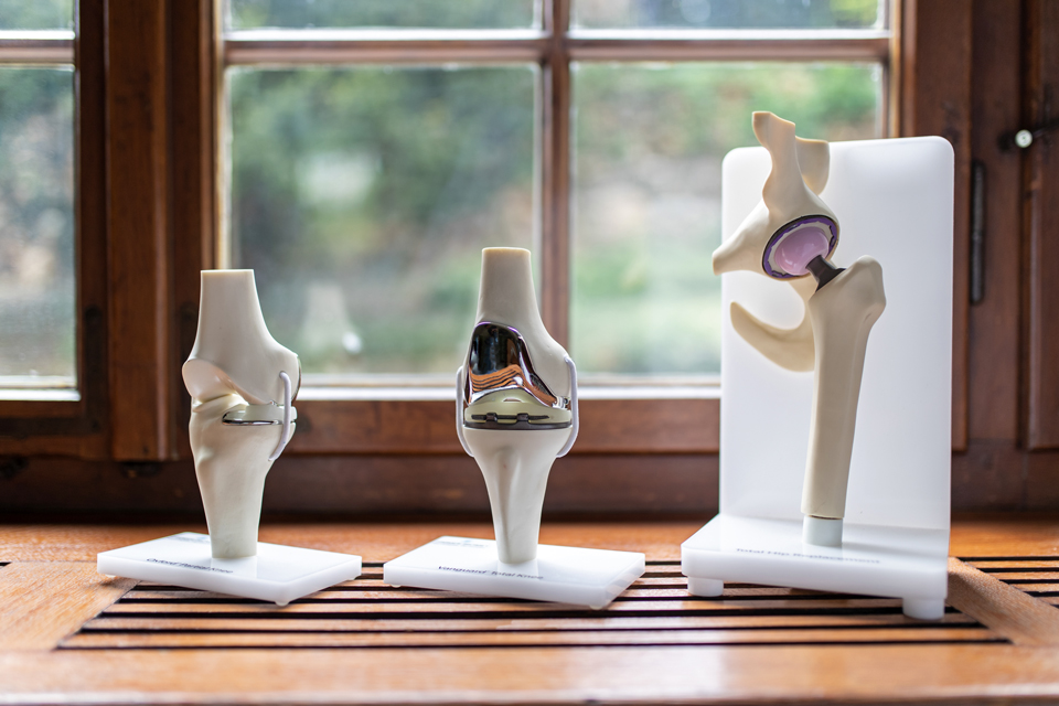 Knie- und H&uuml;ftgelenkersatz